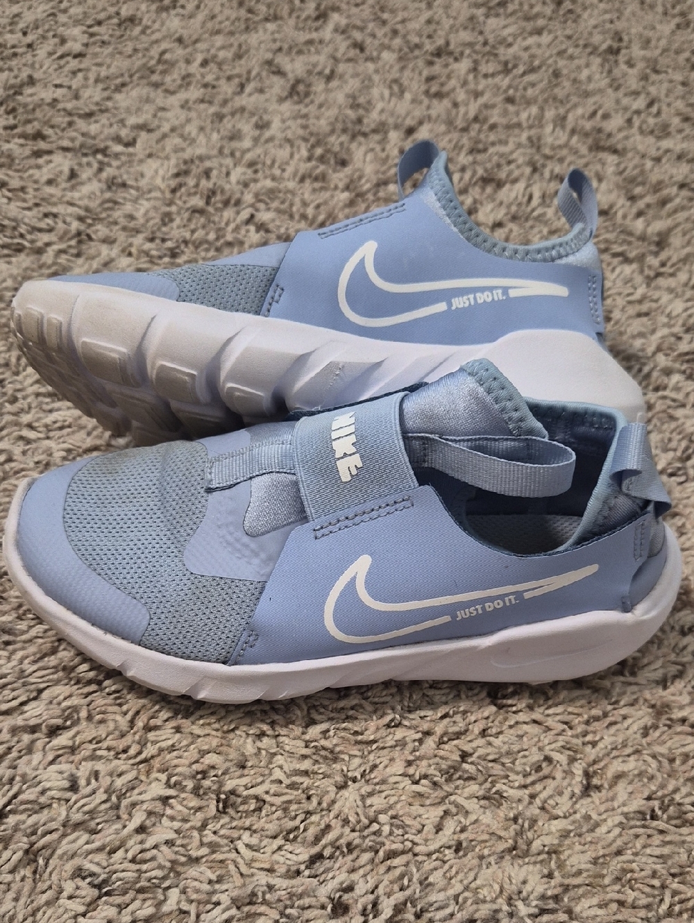 Nike Girls Light Blue Slip-On Shoes with White Swoosh